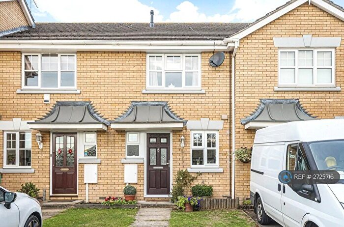 2 Bedroom Terraced House To Rent In Furzehill Square, St. Mary Cray, Orpington, BR5