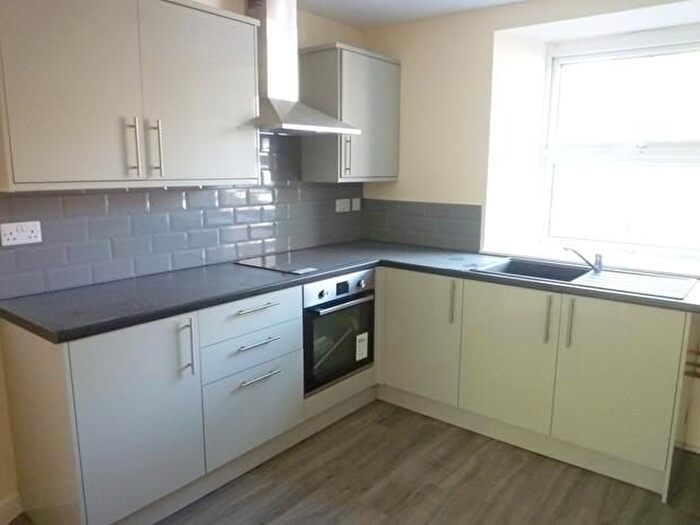 1 Bedroom Flat To Rent In Flat, North Road, EX22
