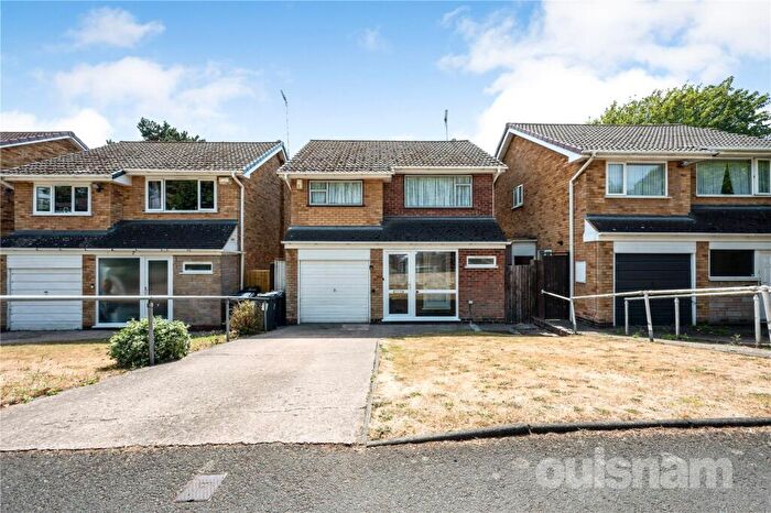 3 Bedroom Detached House For Sale In South Road, Northfield, Birmingham, West Midlands, B31