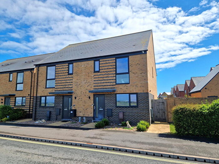 3 Bedroom Semi-Detached House For Sale In Daedalus Drive, Lee On Solent, PO13