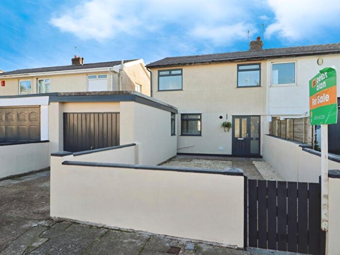 3 Bedroom Semi Detached House For Sale In Colwinstone Close, Cardiff, CF14
