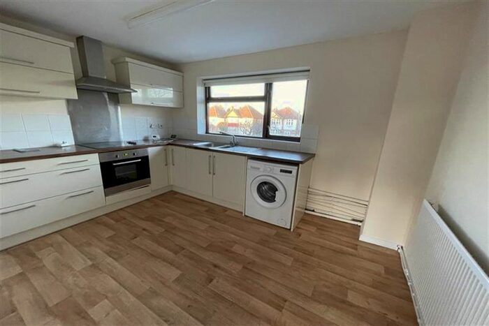 2 Bedroom Flat To Rent In Derby Road, Bramcote, NG9
