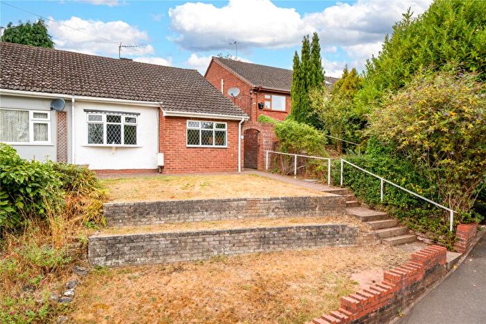 2 Bedroom Bungalow For Sale In Summer Road, Kidderminster, Worcestershire, DY11
