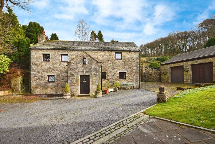 3 Bedroom Detached House For Sale In Quernmore, Lancaster, LA2