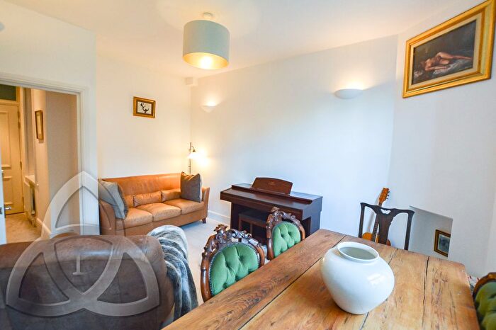 1 Bedroom Flat To Rent In Lauderdale Road, Maida Vale, W9
