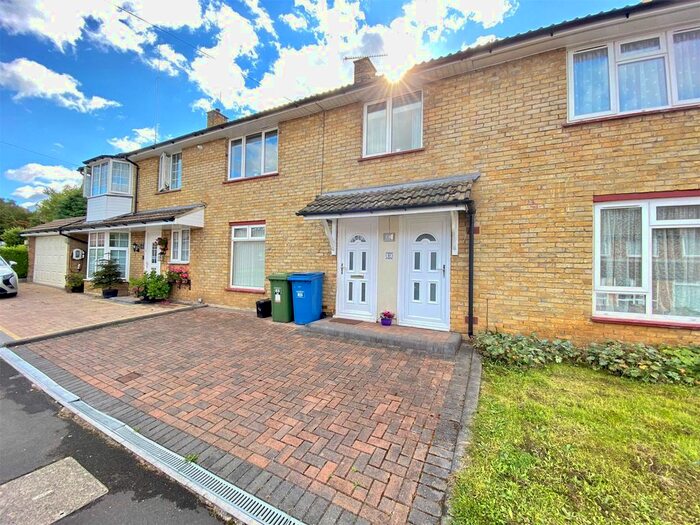 3 Bedroom Terraced House To Rent In Bullbrook Drive, Bracknell, Berkshire, RG12