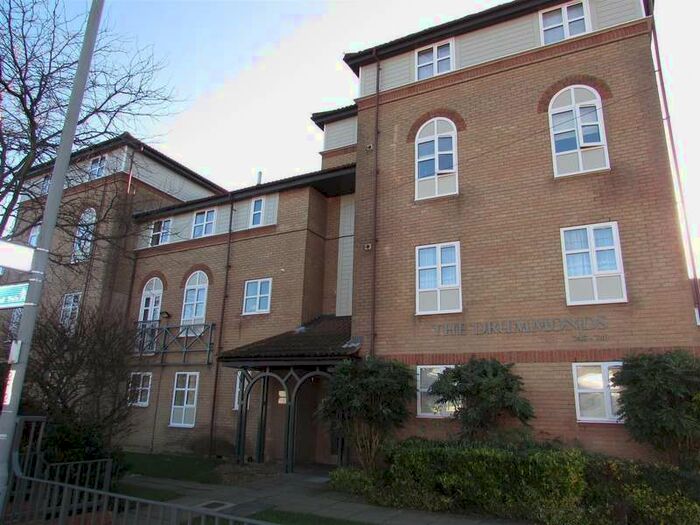 1 Bedroom Flat To Rent In The Drummonds, Dunstable Road, Luton, LU4