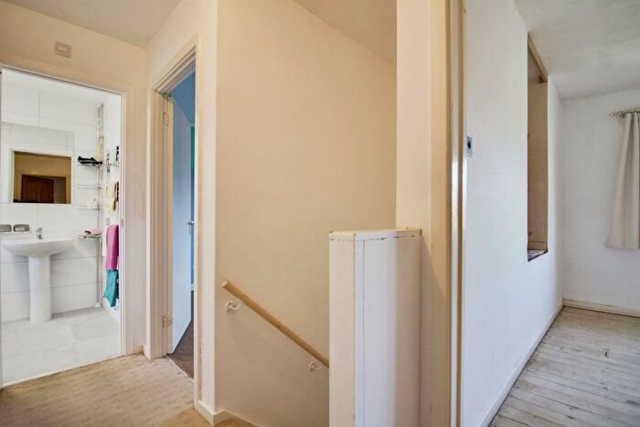 3 Bedroom Terraced House For Sale In Knella Road, Welwyn Garden City, AL7