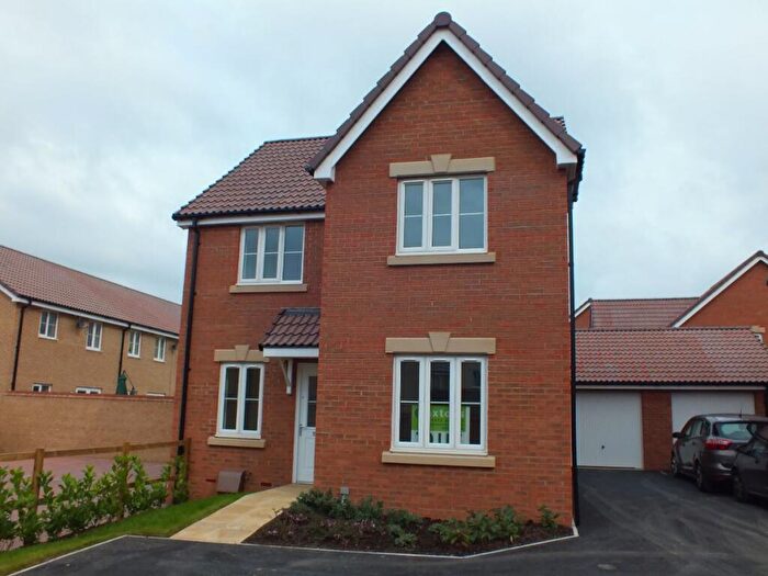 4 Bedroom Detached House To Rent In Moyle Park, Hilperton, BA14