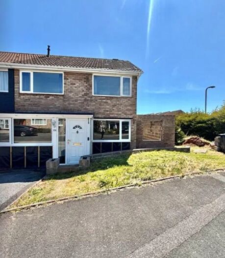 4 Bedroom Semi-detached House For Sale In Gibson Road, Paignton, TQ4