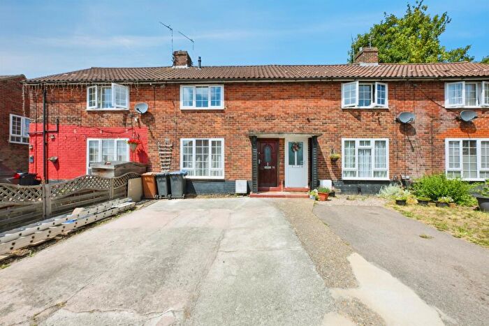 2 Bedroom Terraced House For Sale In Salisbury Gardens, Welwyn Garden City, AL7