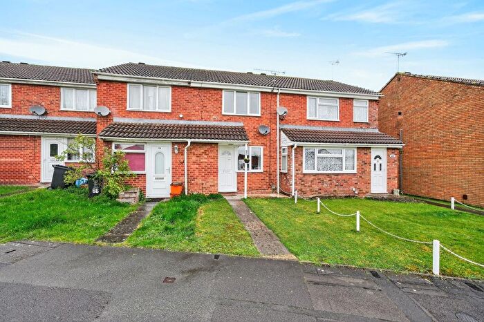 2 Bedroom Terraced House For Sale In Birdcombe Road, Westlea, Swindon, SN5