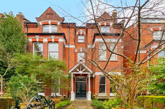1 Bedroom Apartment To Rent In Coolhurst Road, Crouch End, N8