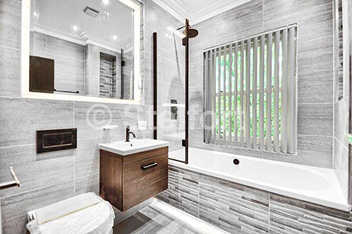 2 Bedroom Apartment To Rent In Grosvenor Avenue, London, N5