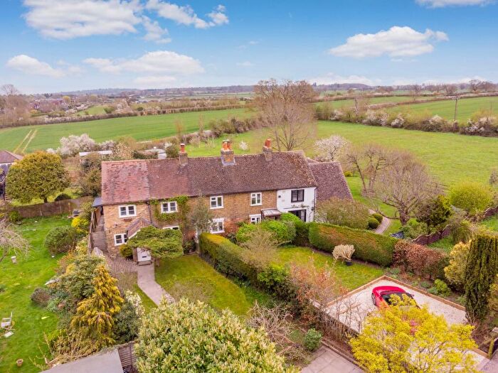 3 Bedroom End Of Terrace House For Sale In Forest Green Road, Holyport, Maidenhead, SL6