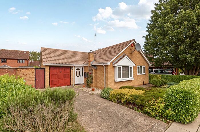 3 Bedroom Detached Bungalow For Sale In Cormorant Drive, Great Coates, Grimsby, DN37