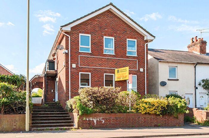 2 Bedroom Flat For Sale In Anstey Road, Alton, Hants, GU34