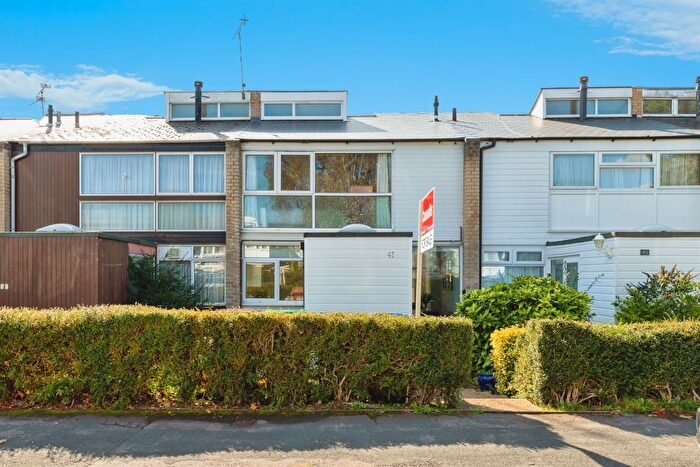 3 Bedroom Terraced House For Sale In Daniells, Welwyn Garden City, AL7