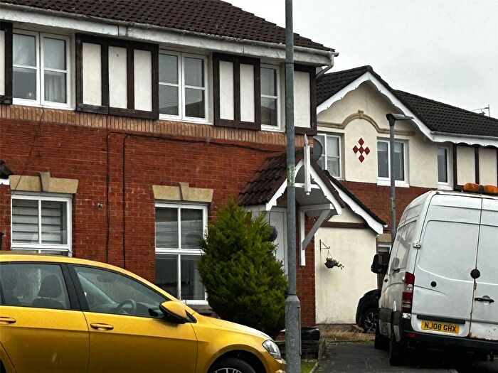 2 Bedroom End Terrace House For Sale In Ross Drive, Airdrie, Lanarkshire, ML6