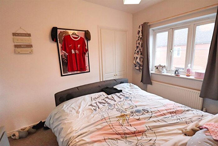 2 Bedroom Flat To Rent In Dapifer Close, Colchester, CO2