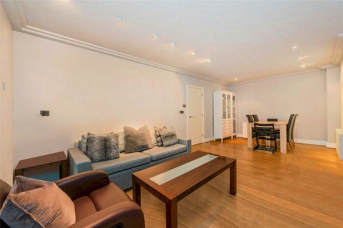 2 Bedroom Flat To Rent In Westfield, Kidderpore Avenue, NW3