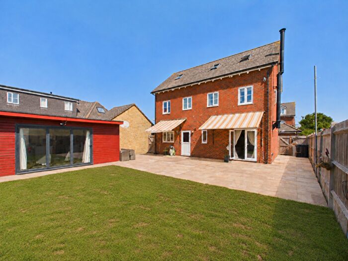 5 Bedroom Detached House For Sale In Oldfield Drive, Wouldham, Rochester, ME1