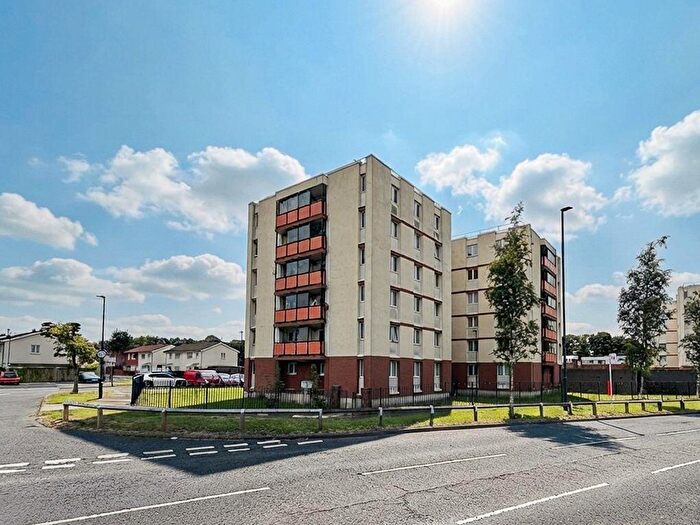2 Bedroom Apartment For Sale In Shaftoe Court, Gosforth, Newcastle Upon Tyne, NE3