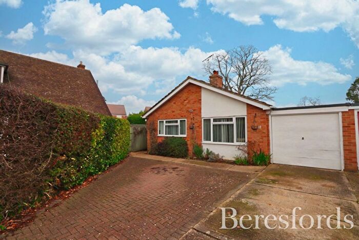3 Bedroom Bungalow For Sale In Scylla Close, Heybridge, CM9