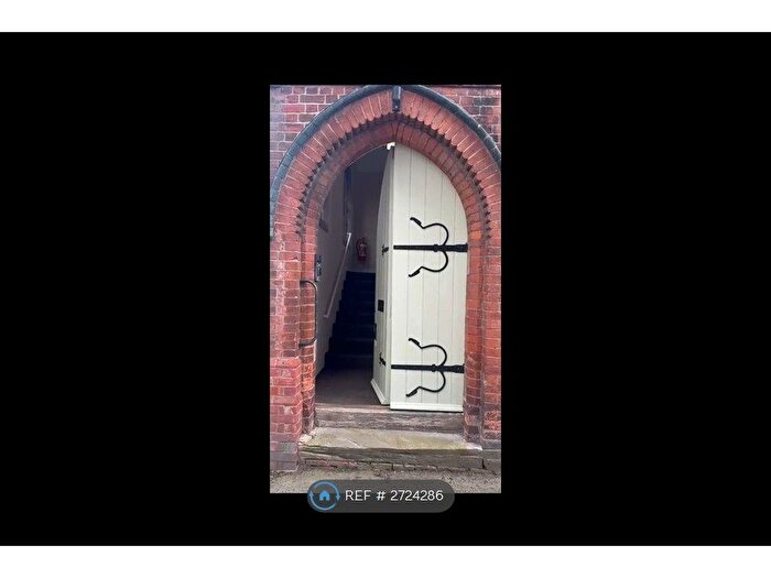 2 Bedroom Flat To Rent In Market St, Shrewsbury, SY4