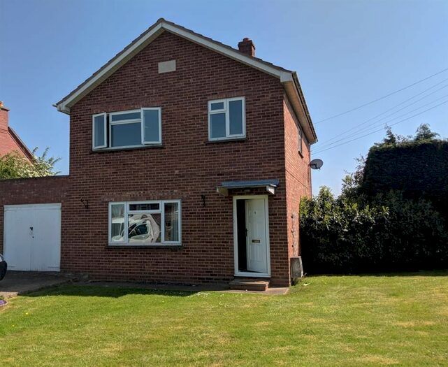 3 Bedroom Detached House To Rent In Dale Croft 9 Cleeve Road, Bidford-On-Avon, Alcester B50
