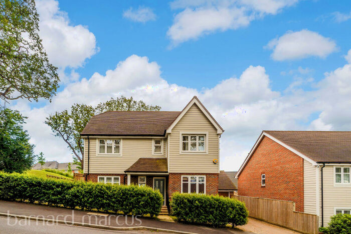 5 Bedroom House To Rent In Consort Drive, Leatherhead, KT22