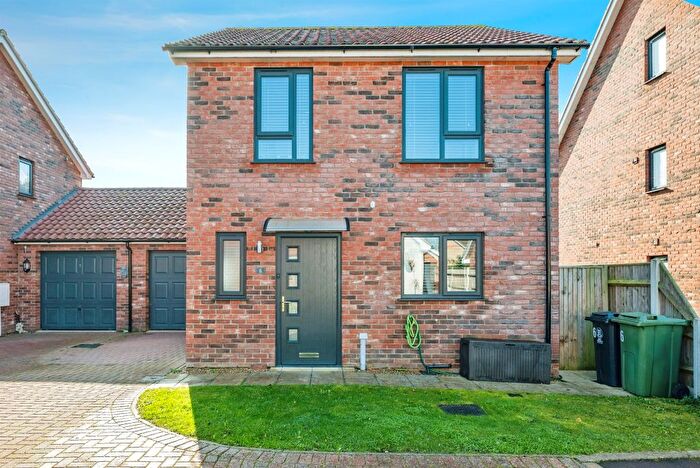 3 Bedroom Detached House For Sale In Bridle Close, Hemsby, Great Yarmouth, NR29