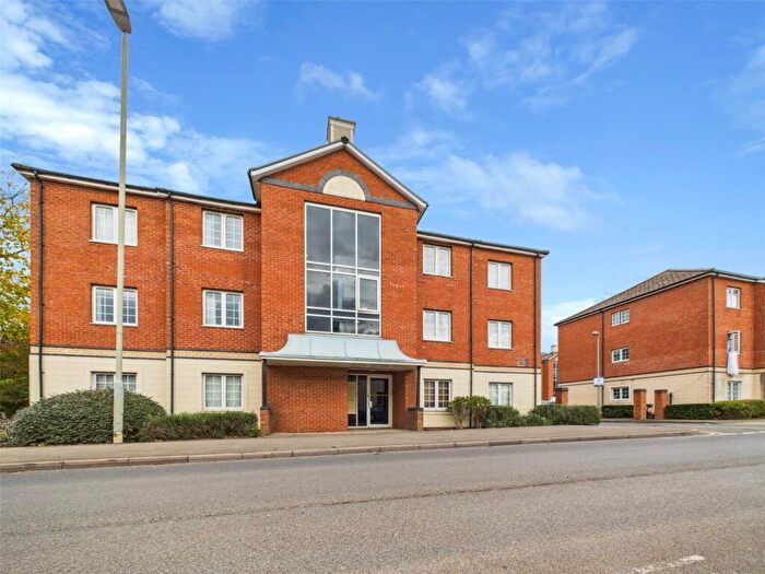 2 Bedroom Apartment For Sale In Great Western Road, Gloucester, Gloucestershire, GL1