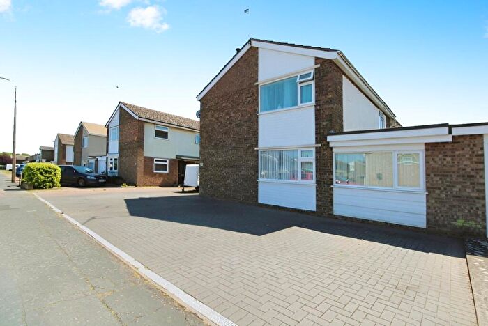 6 Bedroom Detached House For Sale In Long Meadows, Harwich, CO12