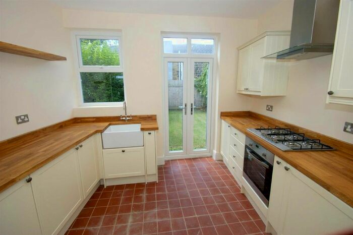 2 Bedroom End Of Terrace House To Rent In Victoria Street, Chapel Allerton, Leeds, LS7