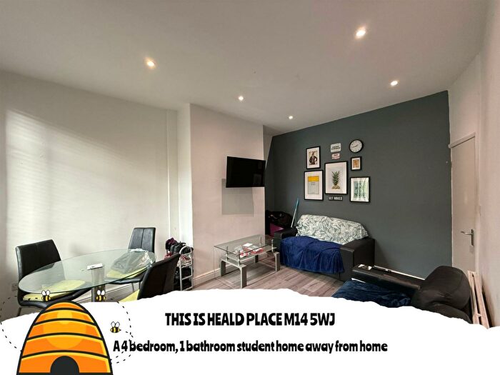 4 Bedroom Terraced House To Rent In Heald Place Manchester, M14