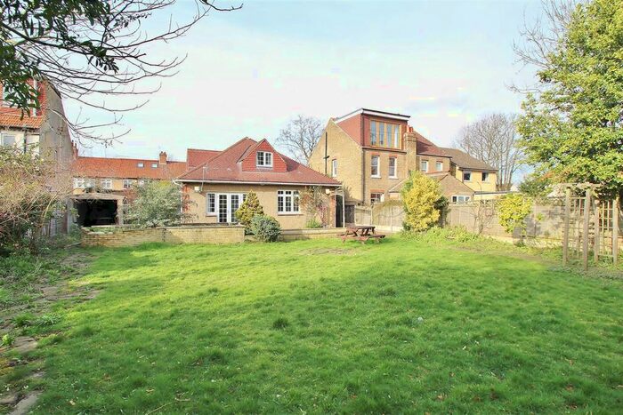 5 Bedroom Detached Bungalow To Rent In Cedar Avenue, Whitton, Twickenham, TW2