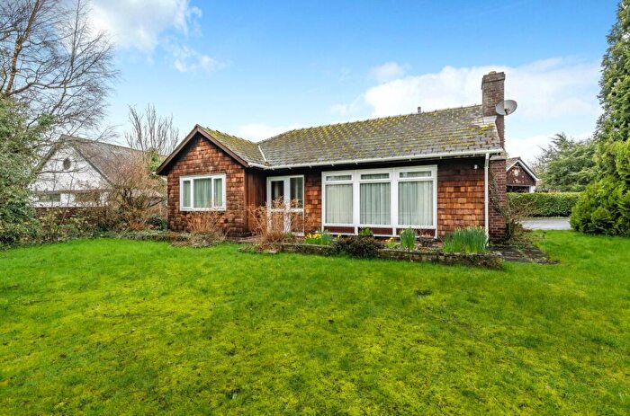 2 Bedroom Bungalow For Sale In Parc Yr Irfon, Builth Wells, Powys, LD2