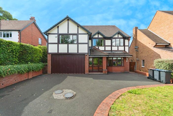 5 Bedroom Detached House For Sale In Meadow Hill Road, Birmingham, West Midlands, B38