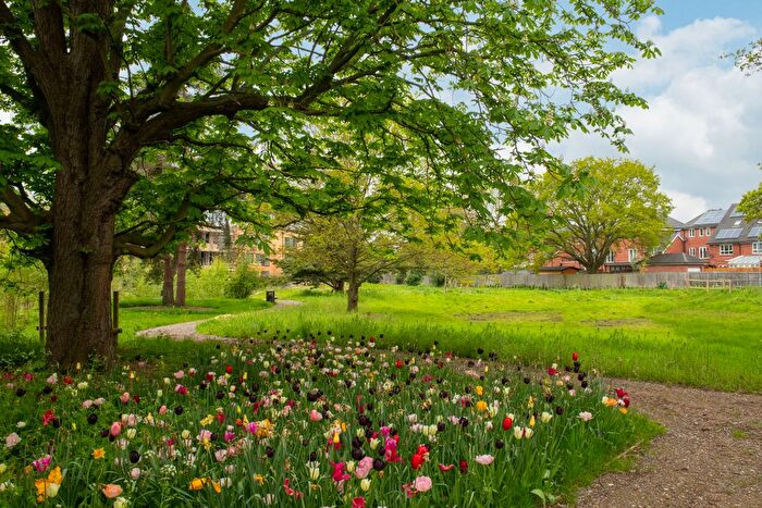 2 Bedroom Flat For Sale In "The Snipe" At Huntercombe Lane South, Taplow, Maidenhead, SL6