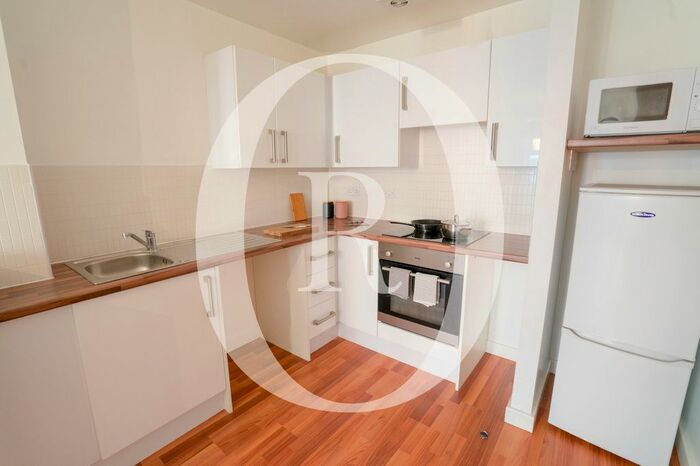 2 Bedroom Flat To Rent In Erskine Street, Leicester, LE1