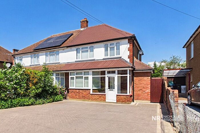 3 Bedroom Semi Detached House For Sale In Burton Close, Chessington, Surrey., KT9