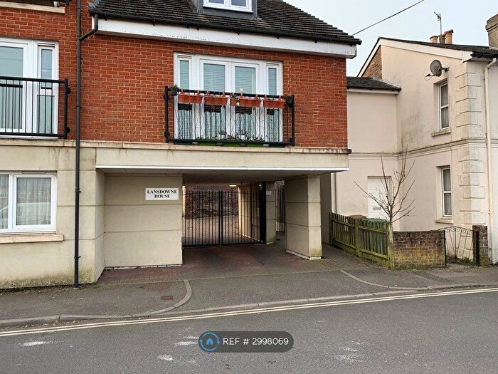 1 Bedroom Flat To Rent In Lansdowne House, Tunbridge Wells, TN4