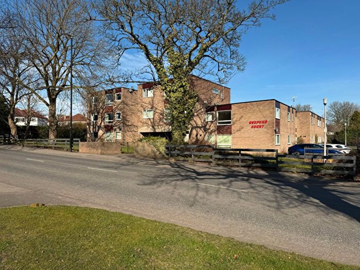 2 Bedroom Flat To Rent In Bedford Court, Leeds, LS8