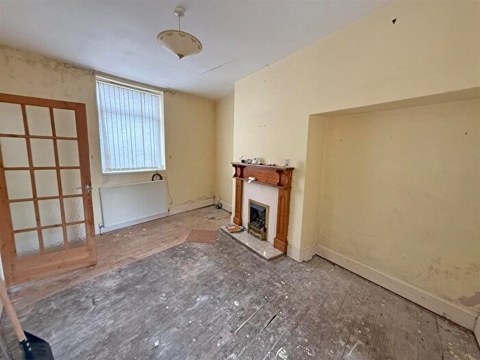 2 Bedroom End Of Terrace House For Sale In Stormont Street, North Shields, NE29