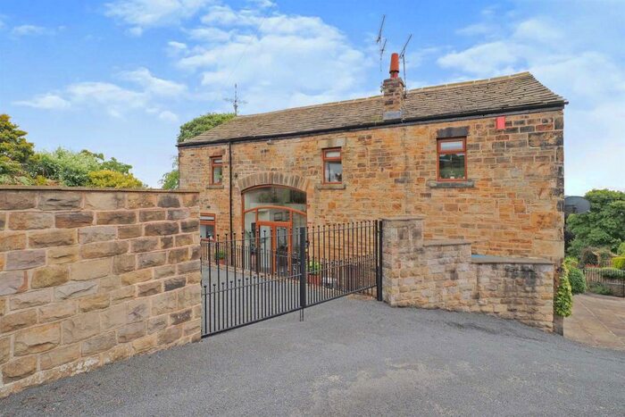 3 Bedroom Barn Conversion For Sale In Bank End Lane, High Hoyland, Barnsley, S75