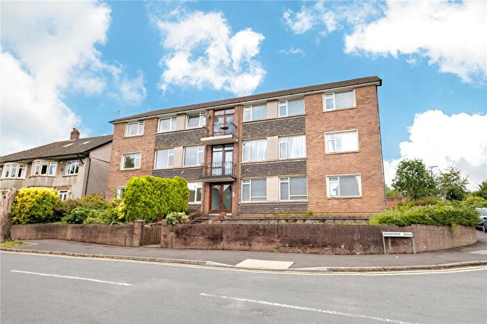 2 Bedroom Apartment For Sale In Windermere Avenue, Roath Park, Cardiff, CF23