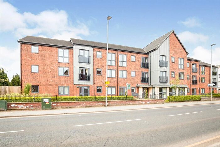 1 Bedroom Flat For Sale In Latham Court, Middlewich Road, Sandbach, Cheshire, CW11