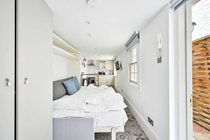 Studio To Rent In Gloucester Place, Marylebone, London, NW1