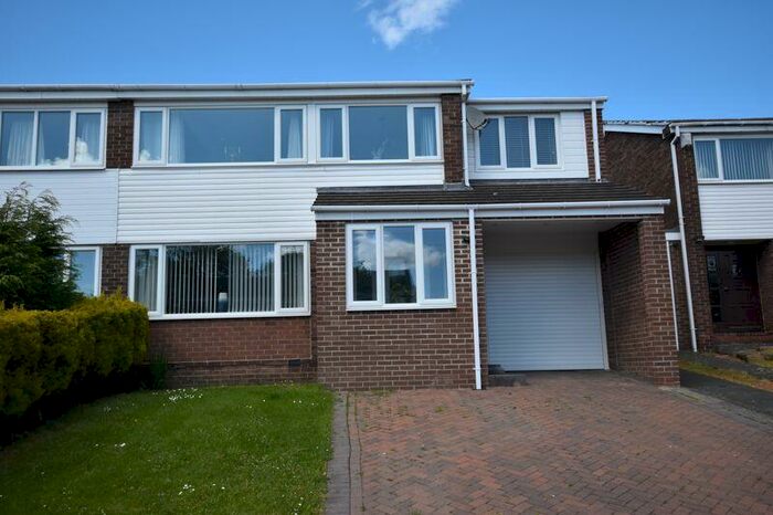 4 Bedroom Semi-Detached House To Rent In Crumstone Court, Killingworth, Newcastle Upon Tyne, NE12
